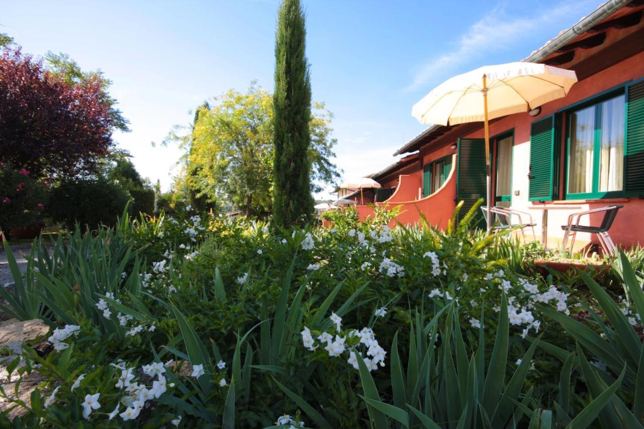 Casanova - Family Apartments Residence San Quirico dʼOrcia Exterior foto